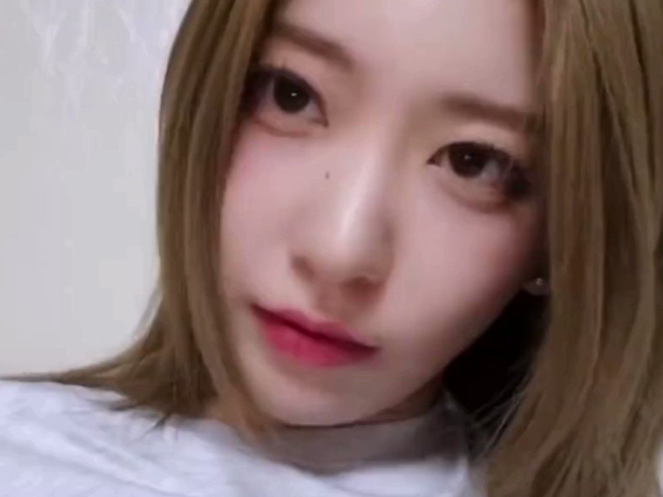 joe on Twitter: “miyawaki sakura visual attack 😩”