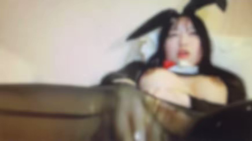 Video by @pink_snow_doll