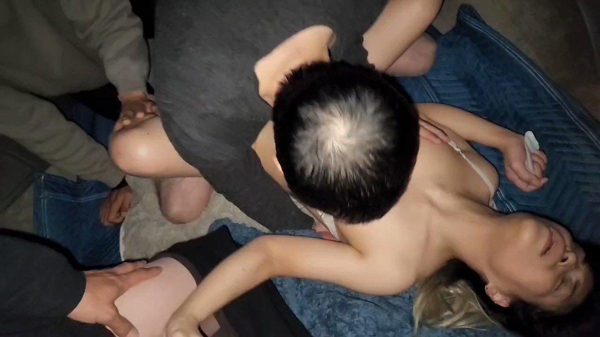 個人撮影　輪姦性奴隷 個人撮影輪姦 | Twitter Video Tools