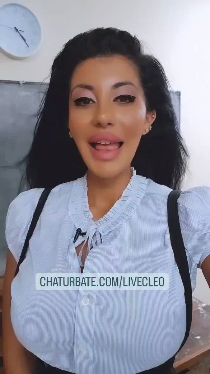 Cleo Patra 𓂀 on Twitter: "LIVE now Come LEARN French 😜"