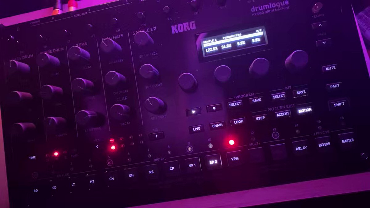 爆買いセールDRONES WAVETABLE シンセサイザー