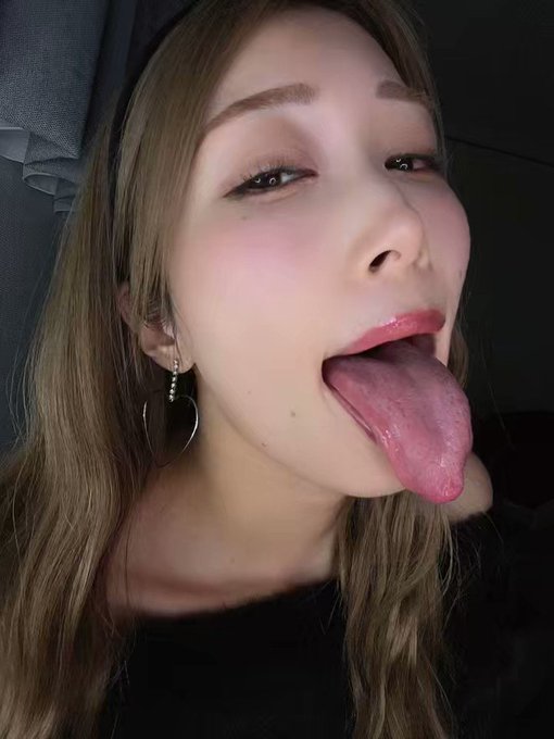 AV女優佐伯由美香のTwitterエロ動画8