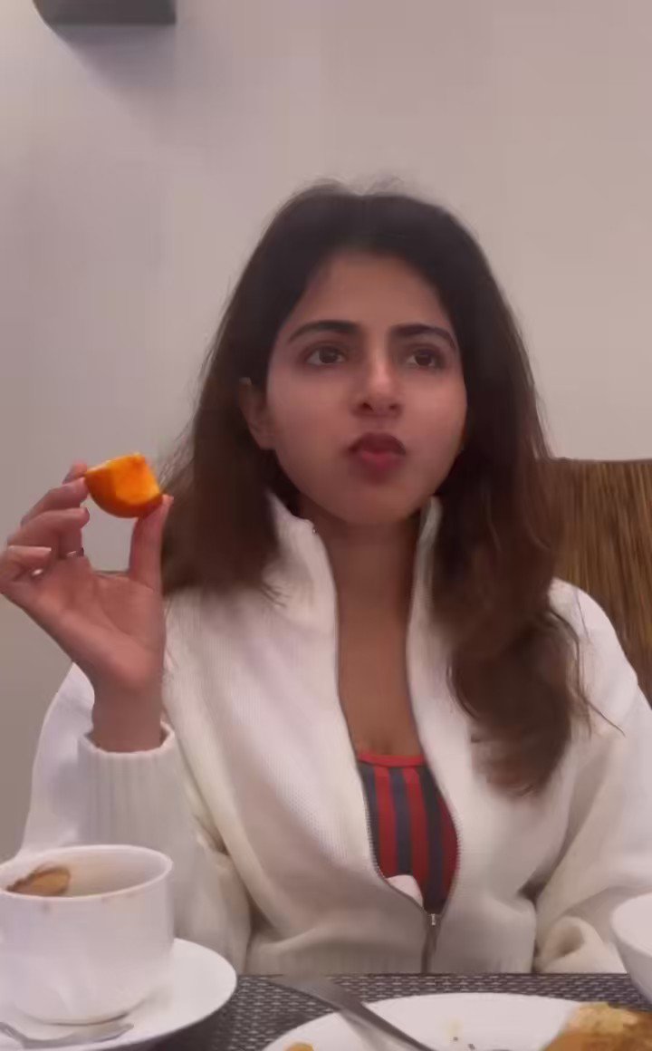 ISWARYA MENON On Twitter Ways To My Heart 1 Give Me Food 2 iswarya-menon-on-twitter-ways-to-my-heart-1-give-me-food-2