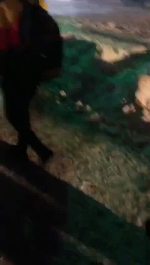 ペルミでパベーダ航空のB-737が雪溜まりにハマって出発できなかった。乗員乗客は普通にタラップで降りた模様。これは制裁による機材故障ではあるまい。 