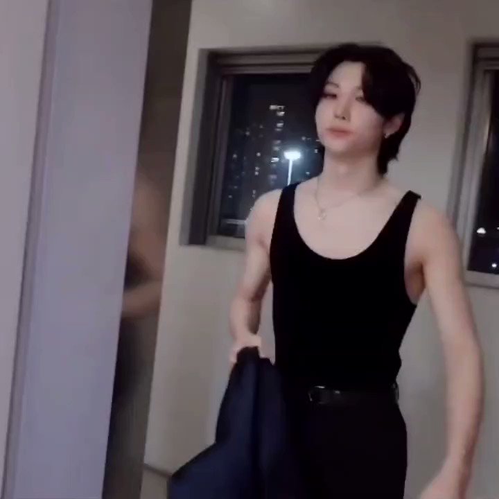 hourly Felix 필릭스 ♥︎ on X: 