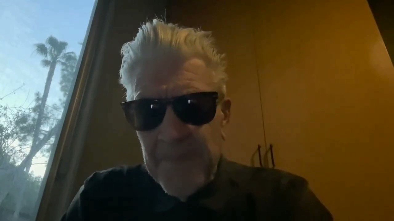 Apple Knocker (AppleKnocker22) / Twitter