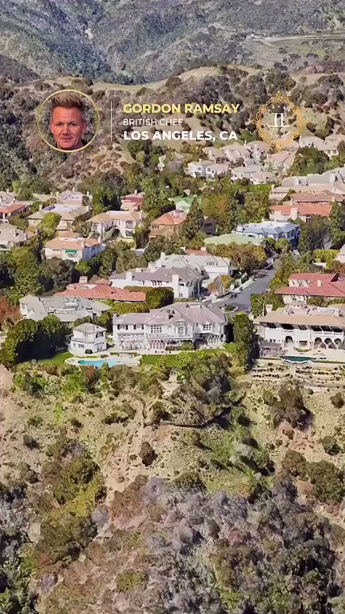 Take a look at Gordon Ramsay (@GordonRamsay)’s Los Angeles Estate! How much do you think it’s worth?
#luxurylistings #larealty #celebrityhomes #celebritylifestyle https://t.co/jw1ny7jK0H