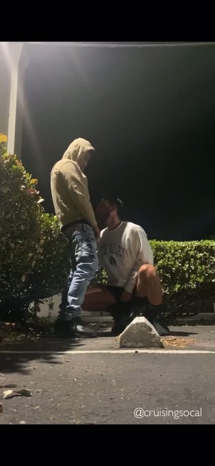 When videos are that hot.. it can only belong to @cruisingsocal ???

Find your favorite gay sex videos