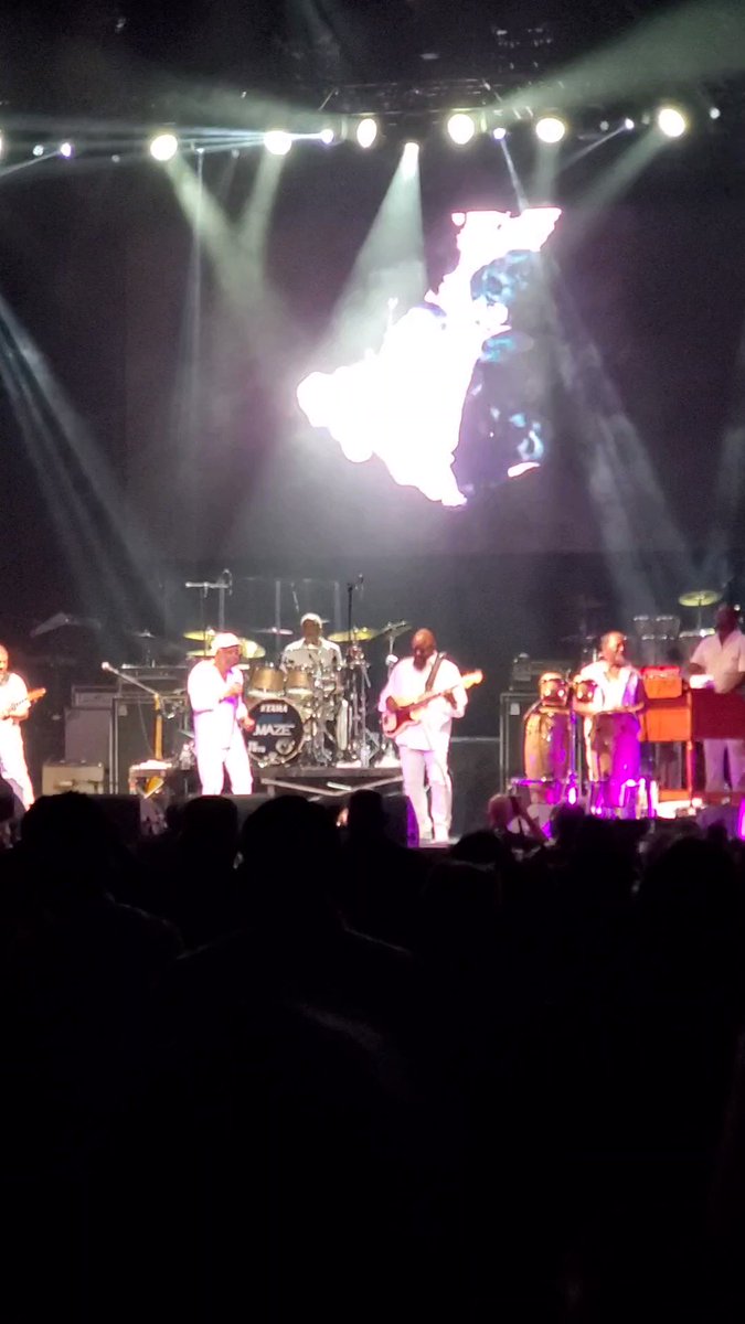 Nicole's View 🇺🇲 on Twitter "Had a great night with Pops watching his