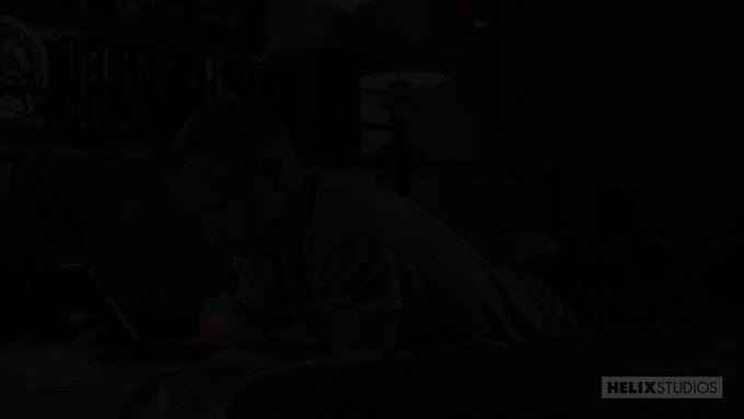 Boyfriends Noah White and Sean Ford have a night off and are anxious to fill it with cock! Scrolling