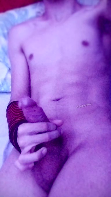 lil tease of the current set~

don't forget to follow me for more~<3
#femboy #femboytop #bussy #boypussy