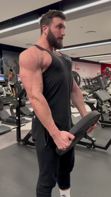 Gym Time 🏋️&zwj;♀️🔥  Do you want see my hot content⁉️  https://t.co/WKWdWXuazg  🎦 HQ Full Videos and Pics<a href="/tag/fitness"class="tags"><span>#fitness</span></a>