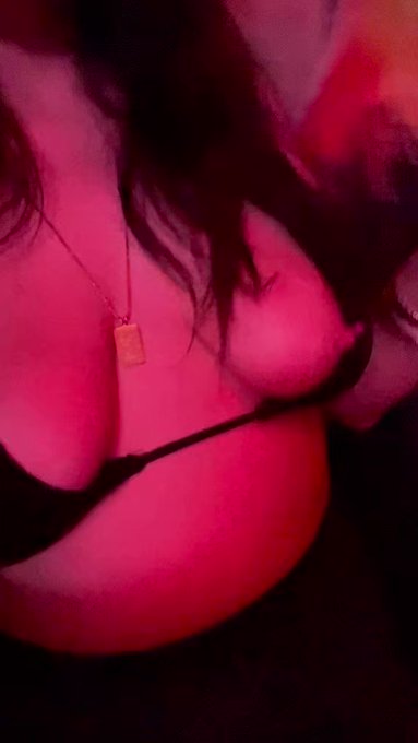 When you see me @SunbarTempe  don&rsquo;t be shy https://t.co/lWgmQecZ8F<a class="tags" target="_blank" title="On Twitter" href="/?out=eyJ0eXAiOiJKV1QiLCJhbGciOiJIUzUxMiJ9.eyJpYXQiOjE3MjQ4NDMwNTMsImlzcyI6InR3cG9ybnN0YXJzLmNvbSIsIm5iZiI6MTcyNDg0MzA1MywiZXhwIjoxNzU2Mzc5MDUzLCJyZWRpcmVjdF91cmwiOiJodHRwczovL3R3aXR0ZXIuY29tL1N1bmJhclRlbXBlIn0.ZIOQHDiLtJGZzfa1chUCLU8JfkwWzXBhVQ70vh4EviggO2gstw2V7lY4TU6gnKGnmBQaf8ohaFkb7g0cWhOMyQ">@SunbarTempe</a><a href="/tag/hotwife"class="tags"><span>#hotwife</span></a><a href="/tag/swingerscouples"class="tags"><span>#swingerscouples</span></a><a href="/tag/swinginglifestyle"class="tags"><span>#swinginglifestyle</span></a>