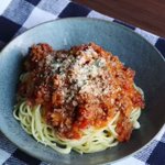 野菜嫌いの子供でもペロリ♪我が家の定番『ご馳走ミートソース』