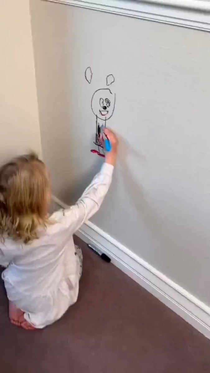 父親の鑑・・娘が壁に描いてしまった落書きを芸術に変えるお父さんが素晴らしすぎる
