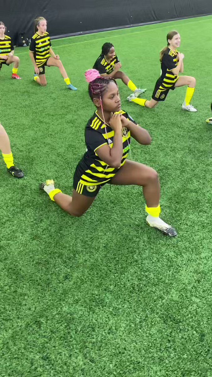 Video oleh @ninnikinene