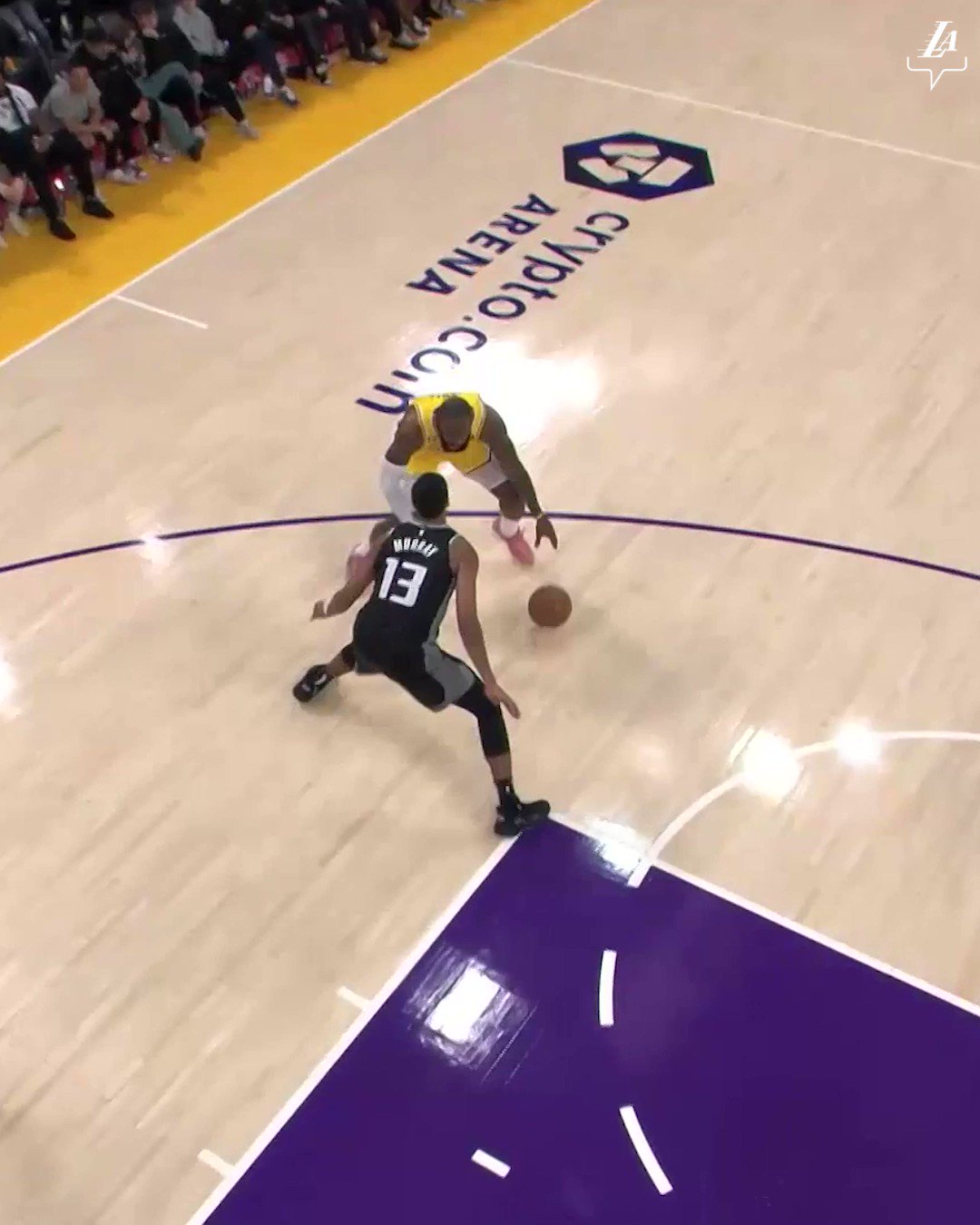 Kings at Lakers / Twitter