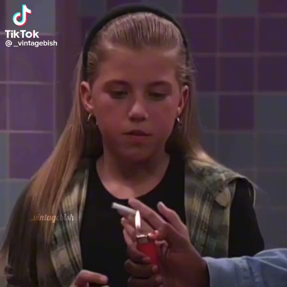Happy 41th Birthday Jodie Sweetin 