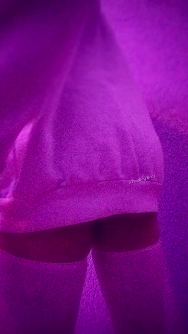 pink heat >:3

don't forget to follow me for more~<3
#femboy #femboytop #bussy #boypussy #gay #nsfw #nude