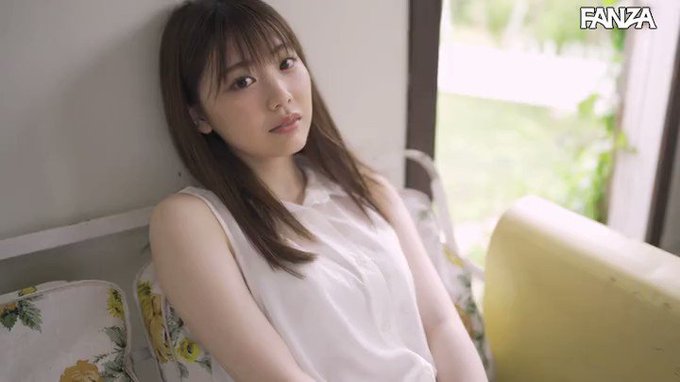 🉐奇跡の10円セール🉐
透明感抜群の女子大生の
貴重なデビュー映像が10円で🤦‍♀️

白くてきめ細やかなお肌が
たまらないよね🤭💕 https://t.co/HhTY94lL8P