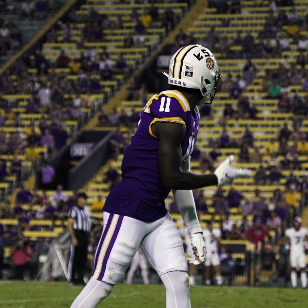 lsu football uniforms