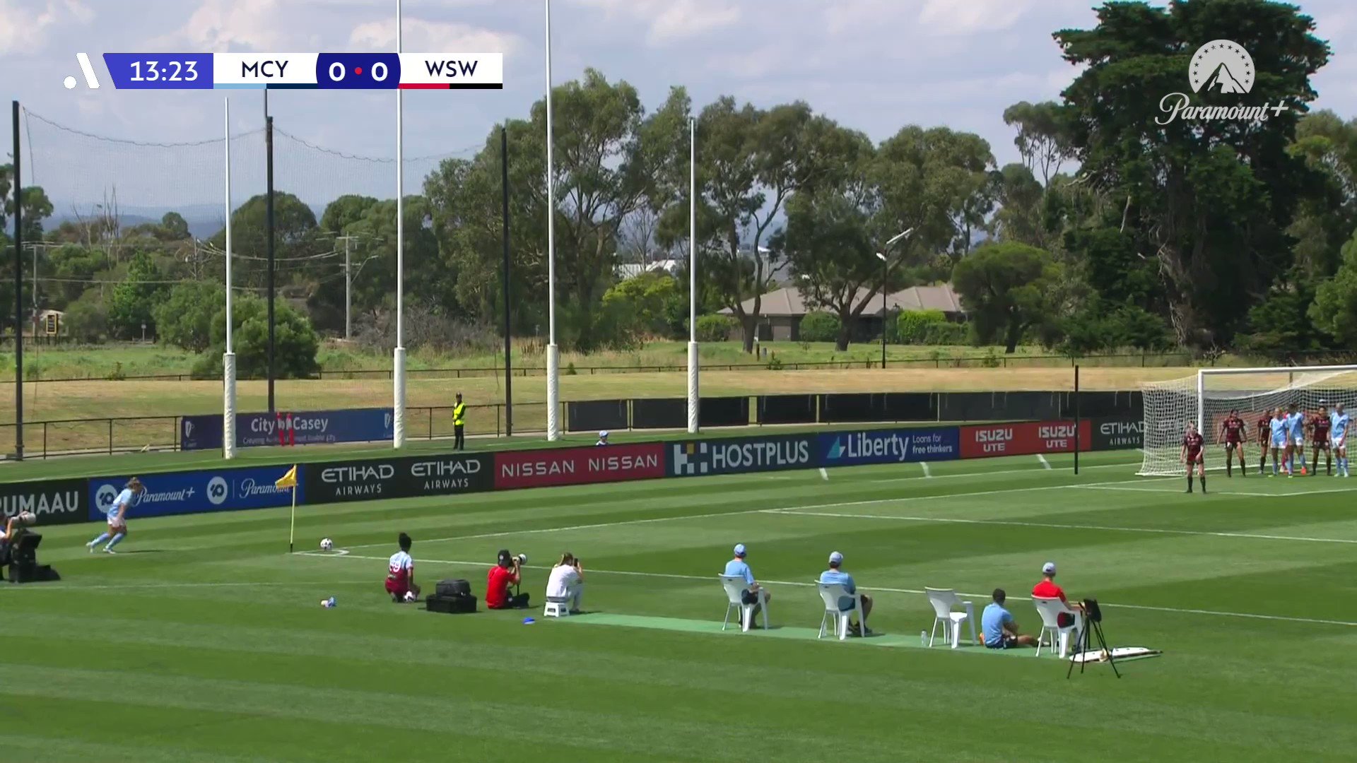 City strike first! ⚡️

And it's two in two for Hannah Wilkinson! 

A scramble in the box sees the 🇳🇿 striker nod home 👊

Follow live:  all the action LIVE on #DubZone 

#WeAreALeagues @LibFinancial”