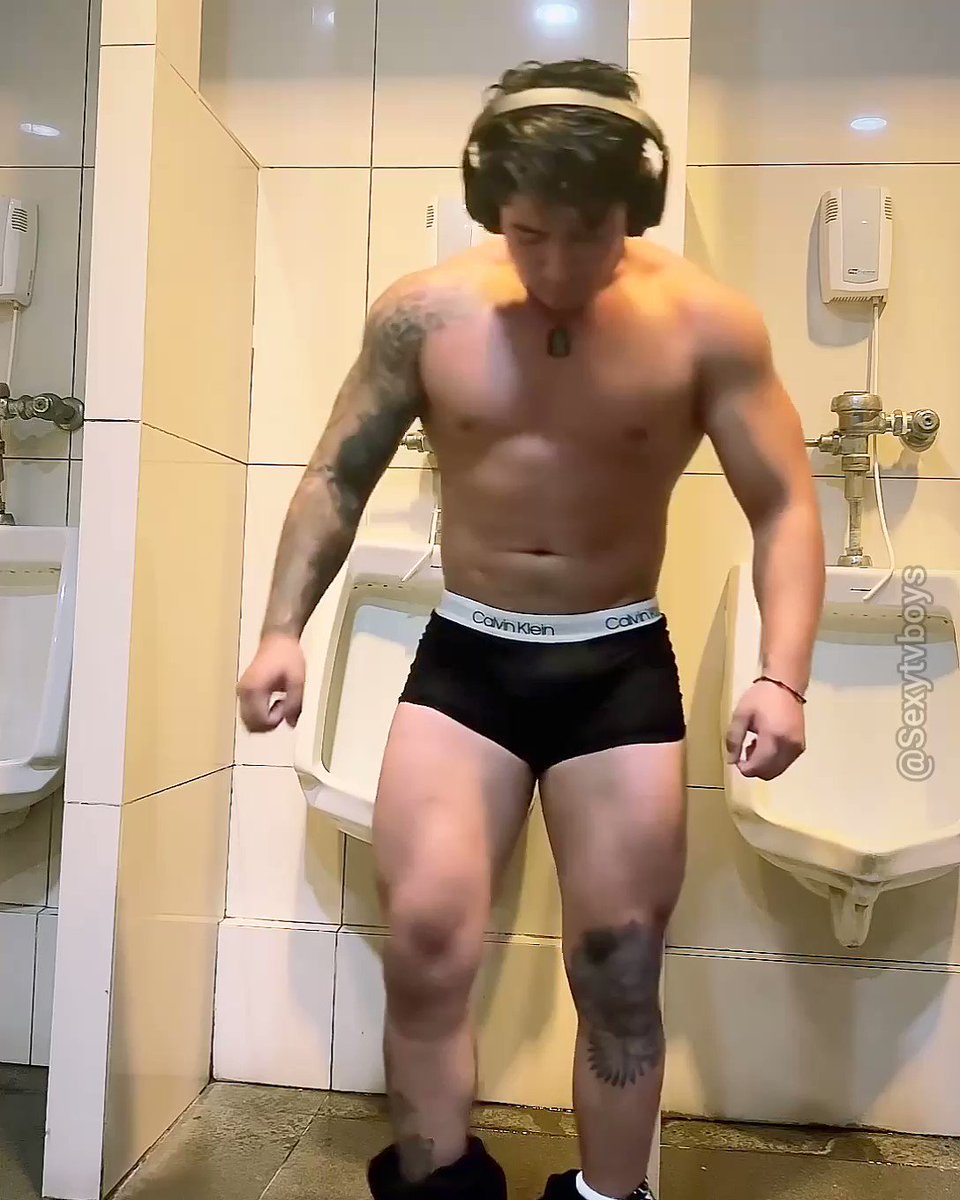 Juan bernardo flores desnudo