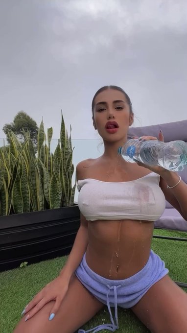 A video for you babies??
Go to my OF page, tons of sexy content there! You won't last a minute!!❤️‍?❤️‍???
https://t