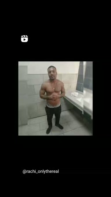 Why Ya Wanna Play On Me😎 https://t.co/PhXtwaNzvb