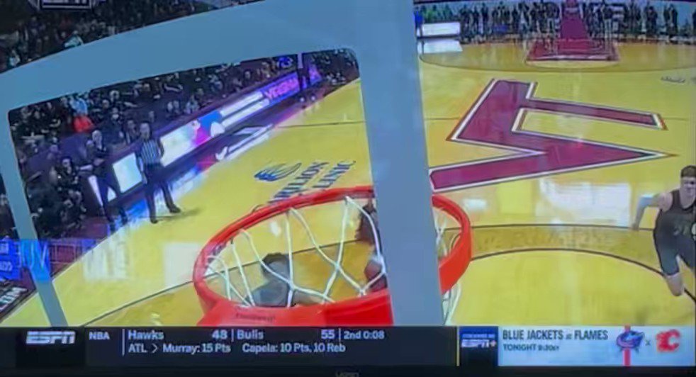 NCAA Buzzer Beaters & Game Winners (NCAABuzzerBters) / Twitter