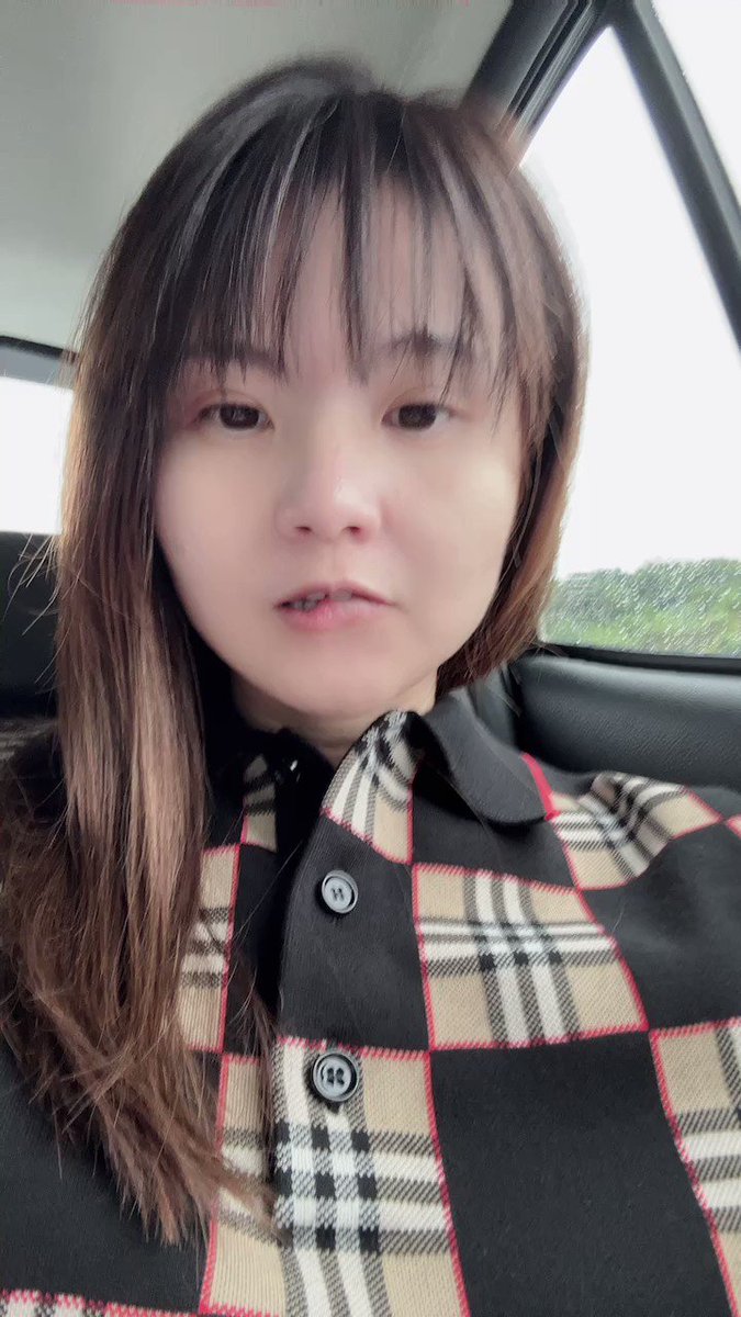 年初三,回家休息..
午饭后一点多,就开车到现在…..
还在路上…..
本来4点左右能到家…
塞车原因,可能6-7点才能到家了…
我不用驾车都觉得累,驾车的那个肯定累死…
可惜的是,我又不能对他干啥哦🥹
闹一闹🫠