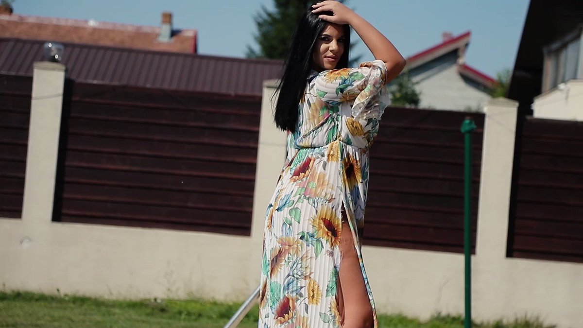 Model - AlyssaDawn heels