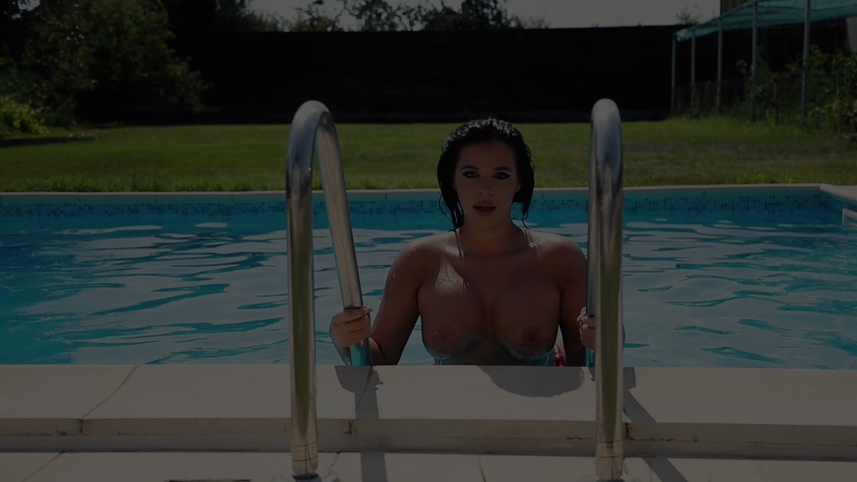 Model - AlyssaDawn bigboobs