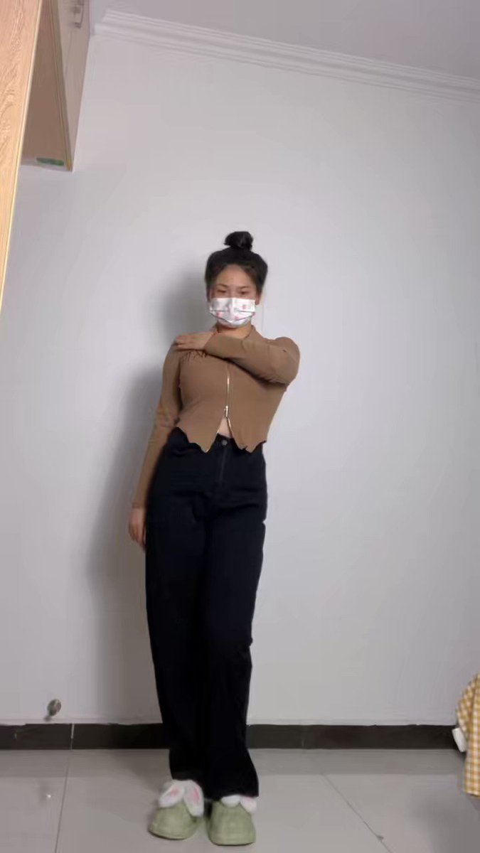 裸舞！#露出淫女 #抖音风 #抖奶抖... - Twitterの動画をダウンロード