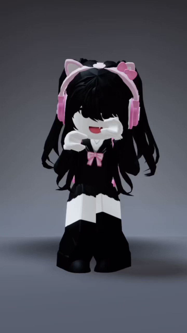 Lord CowCow on X: Anyone who has a Roblox avatar like this should be put  on some kind of watch list  / X