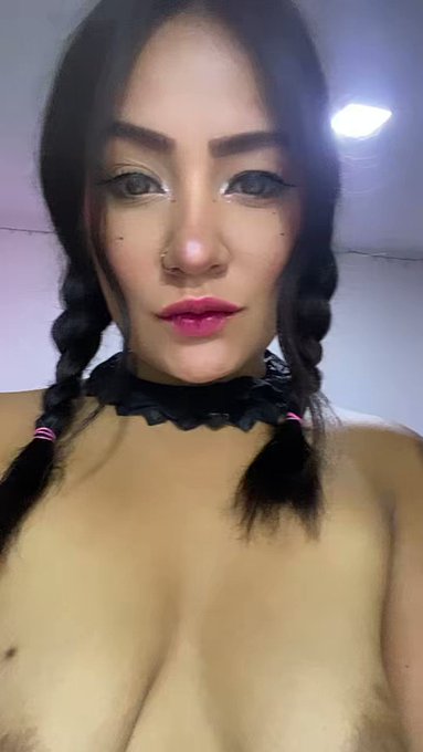 La mejor manera de librarme de la tentaci&oacute;n es caer en ella. https://t.co/jG7n3KPq1t