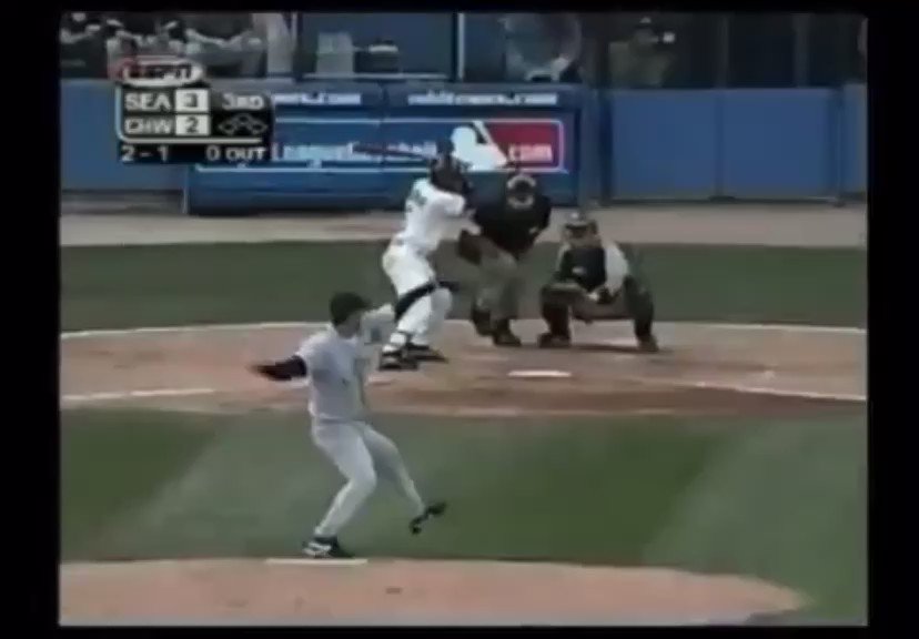 Happy birthday Freddy Garcia. Ray Durham has a present for you! 