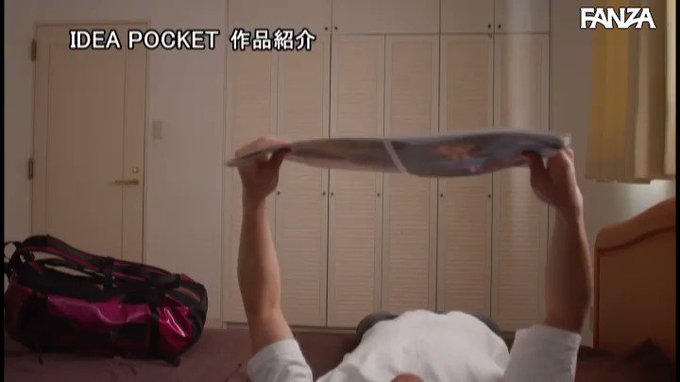 向かいの部屋のめちゃシコ巨乳グラビアアイドル ぷりんぷりん… 桜空もも https://t.co/RNcWrd6v0y