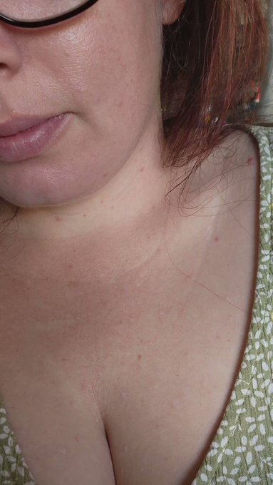 Aussie Wife’s pics and videos