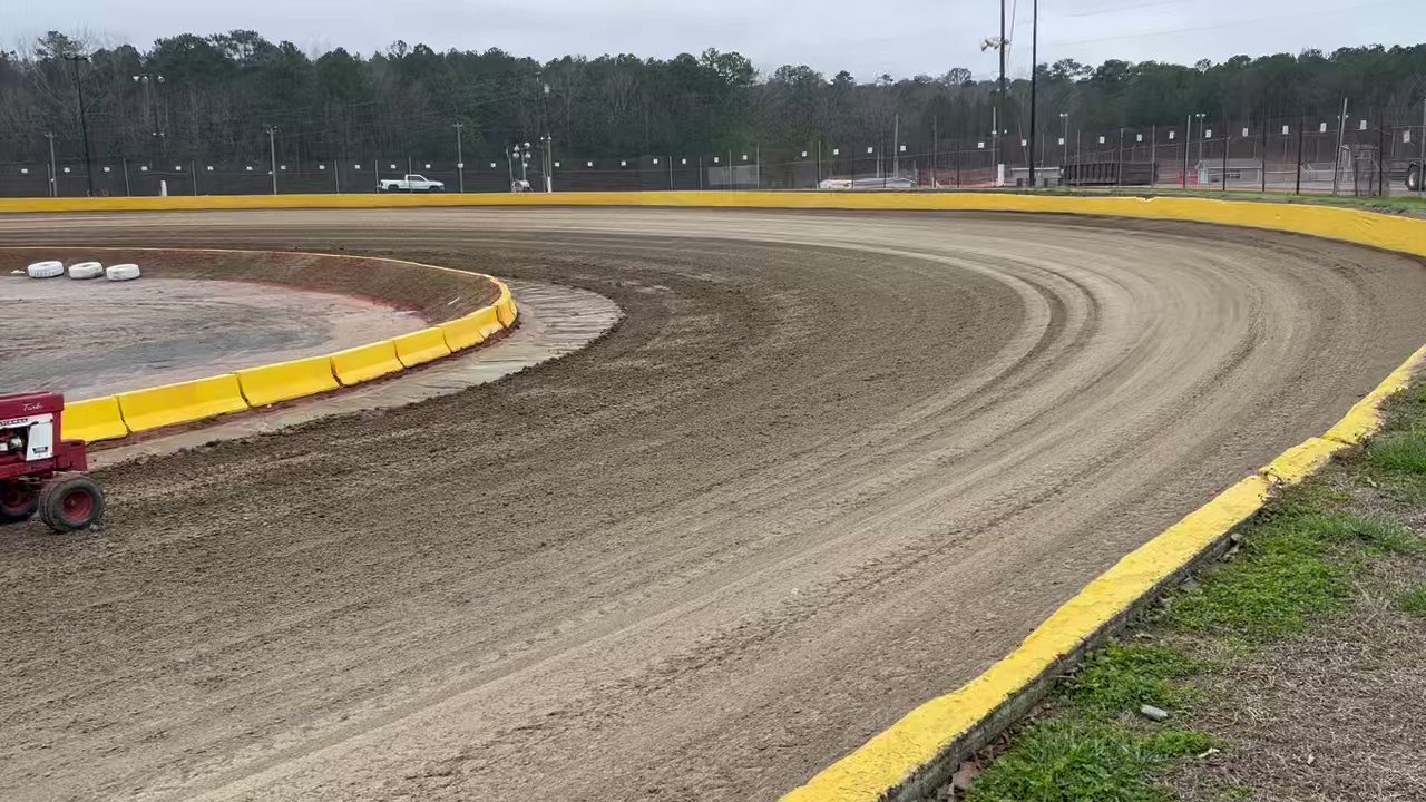 Senoia Raceway (SenoiaR) / Twitter