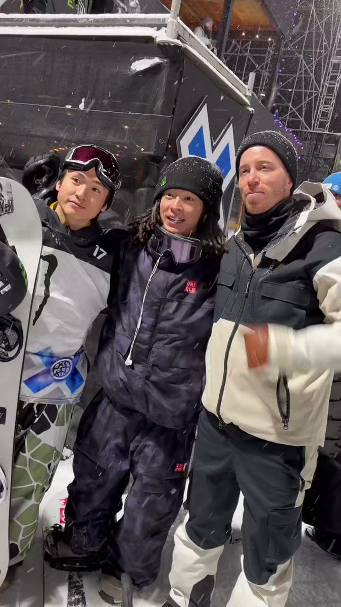 15万相当‼️今すぐ使える 平野歩夢選手同じ裏ピンクボード2点セット