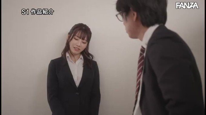 出張先で軽蔑している中年セクハラ上司とまさかの相部屋に…朝… 河北彩花 https://t.co/tkbXKaJR1p