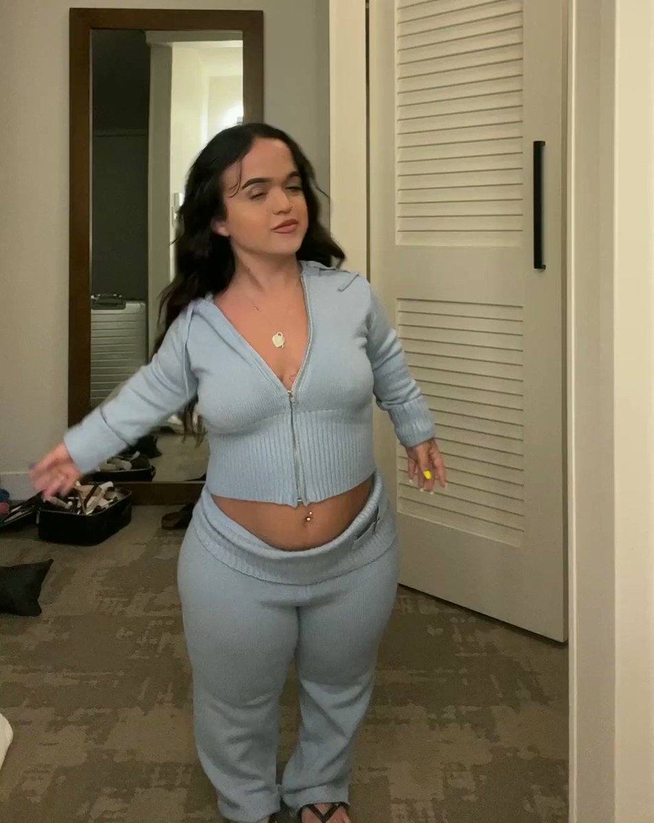 Lia Andrea on Twitter "Would u let me ride
