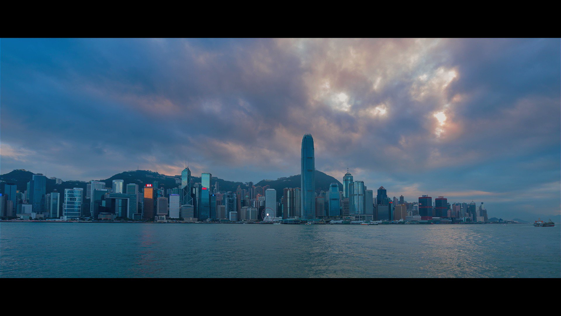hong-kong-airlines-on-twitter-hellohongkong-hkairlines-is-delighted