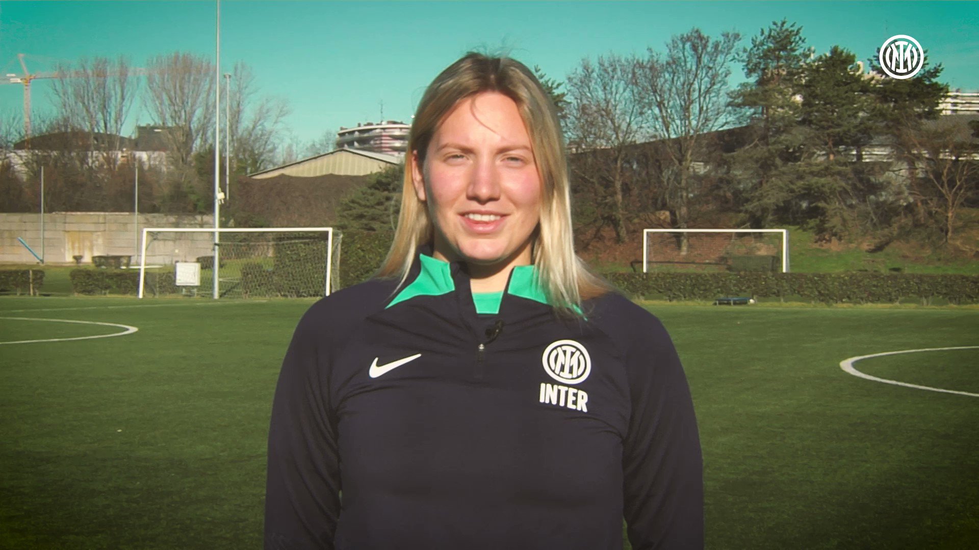 A message from @iresaints22  🙌 🙌Ci vediamo domani per #InterSassuolo 🏟️Seguiteci su @Inter_TV 📺#ForzaInter #InterWomen”