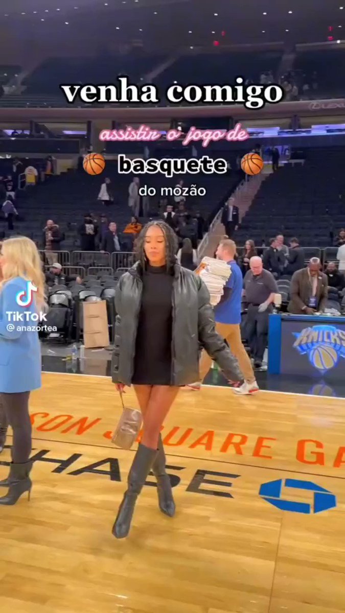 Melhor jogador da NBA namora brasileira e até torce para o