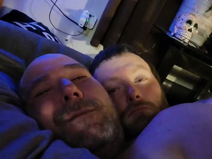https://t.co/kBWOKevoSa 
LOL  Gay! ? Daddys Onlyfans is free right now ? #michaelandsean #gaybears #gaycreampie