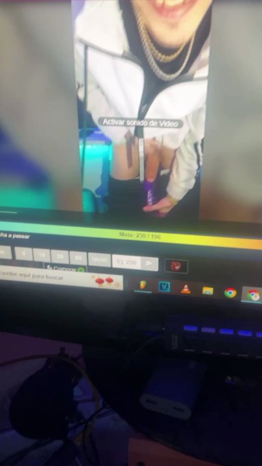 Que esta pasando? Cam4 volvi&oacute; a ser lo de antes??🤭🤭 https://t.co/odfsa7Zu7u