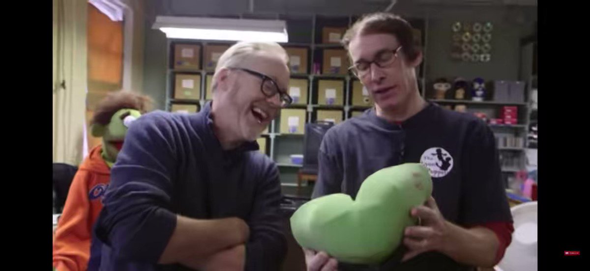 Richard ‘Frying Pan of Love” Gomez on Twitter "throwing myself out of