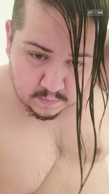 Are you subscribed to my https://t.co/sfrhaDuzqS page yet? Someone else just joined, and it should have